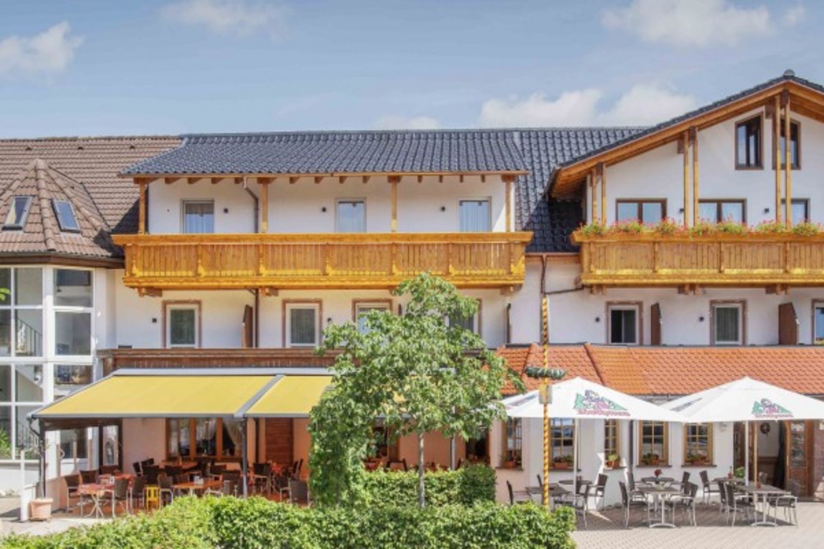 Hotel Gasthof "Zur Burg" – Bild 1
